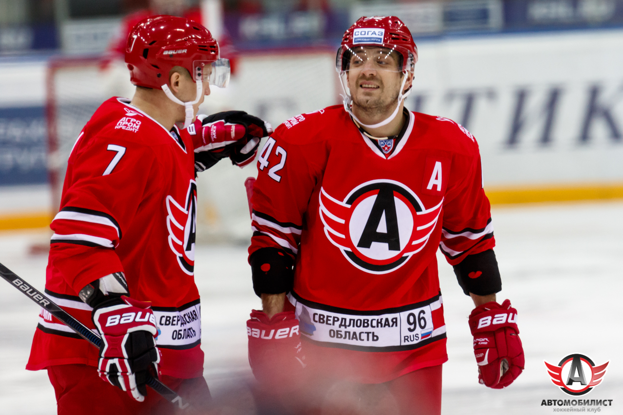 01.10.2015 Автомобилист - Торпедо