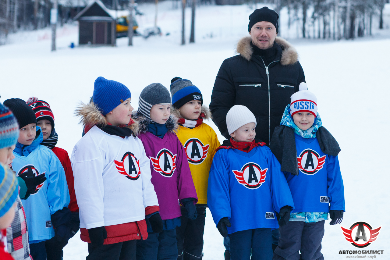 23.12.2015 Новогодний праздник ДЮСШ 2009/10
