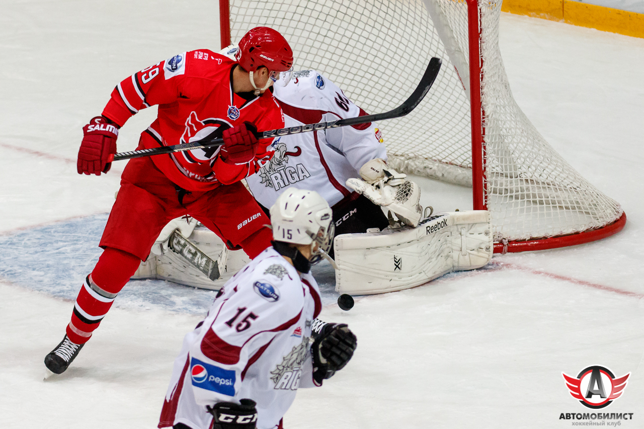 24.08.2015 Кубок мира: Авто - ХК Рига