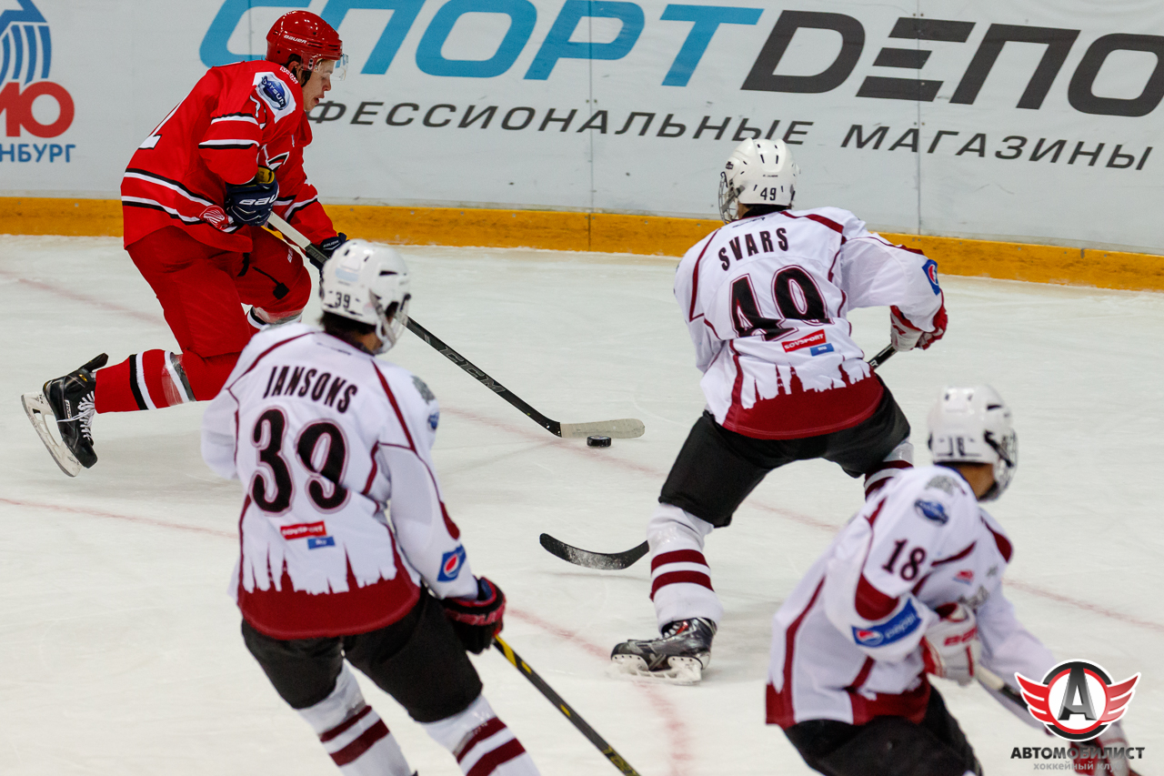 24.08.2015 Кубок мира: Авто - ХК Рига