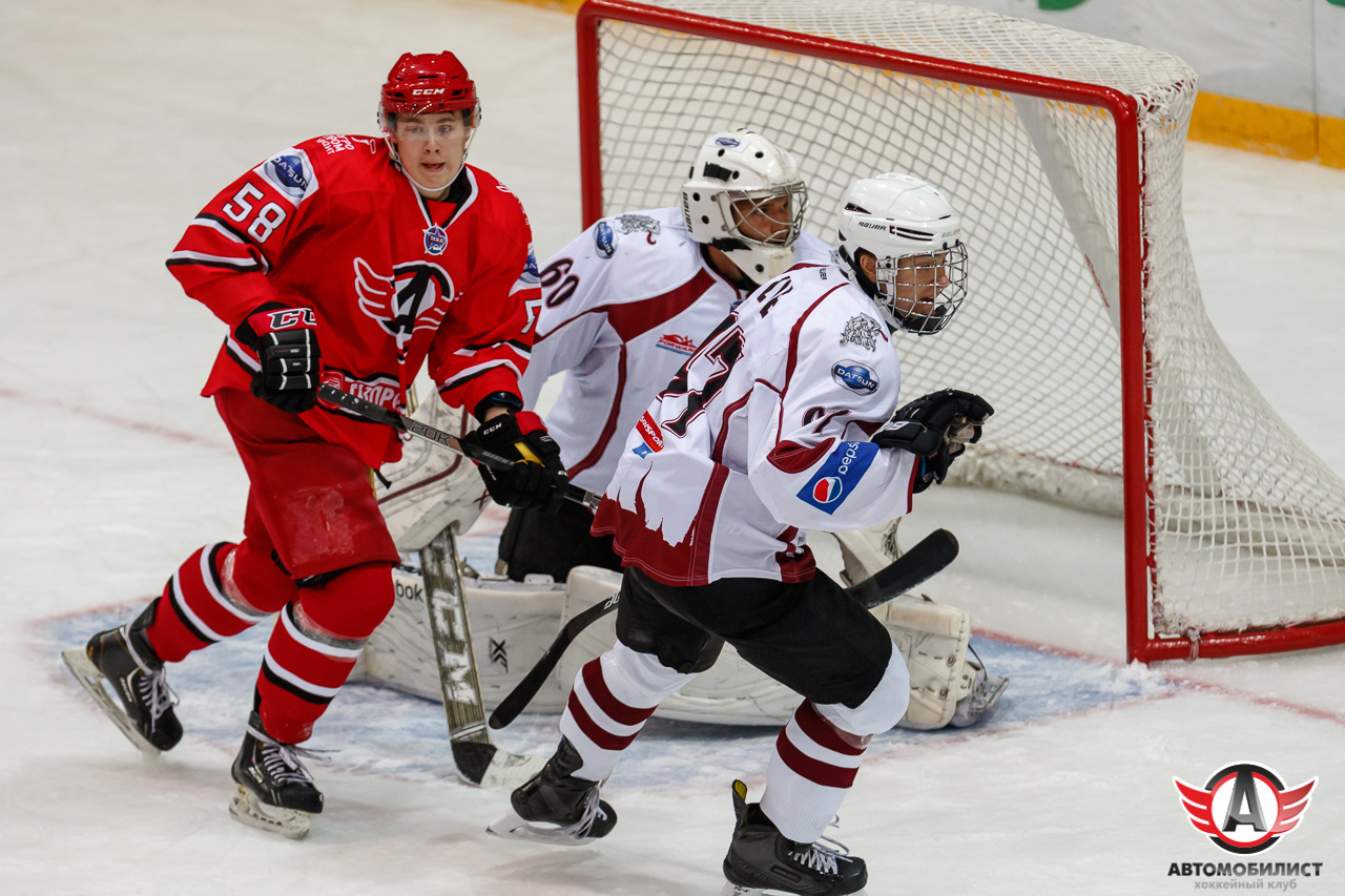 24.08.2015 Кубок мира: Авто - ХК Рига