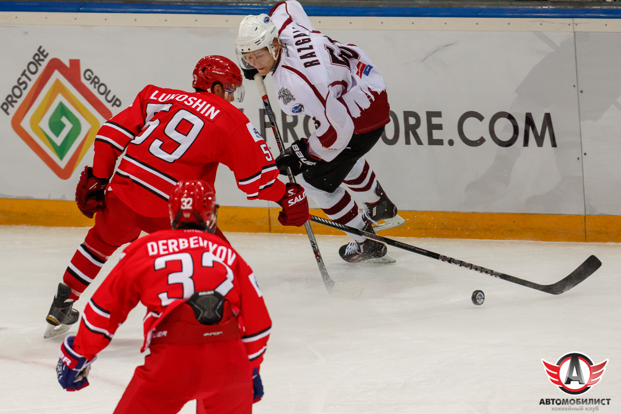 24.08.2015 Кубок мира: Авто - ХК Рига