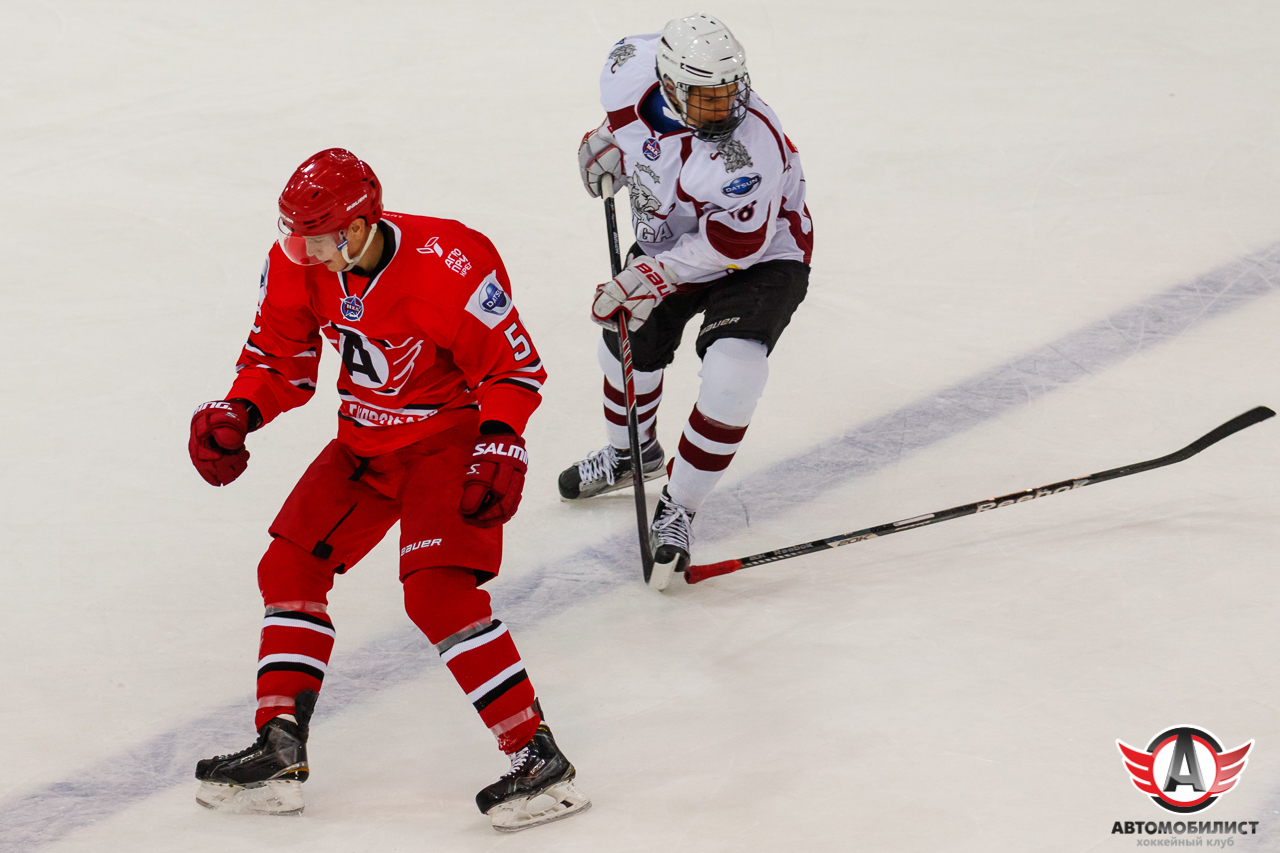 24.08.2015 Кубок мира: Авто - ХК Рига