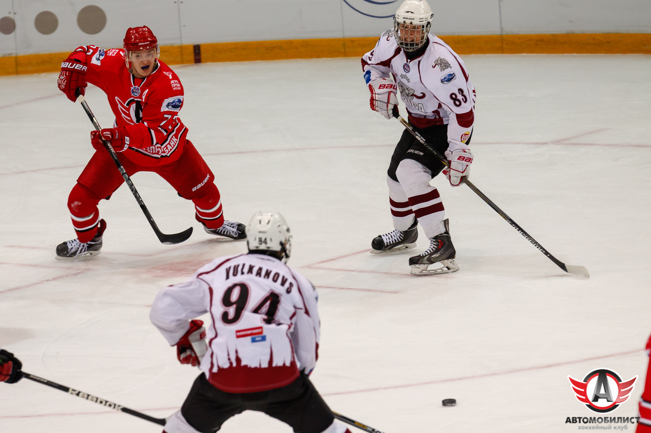 24.08.2015 Кубок мира: Авто - ХК Рига