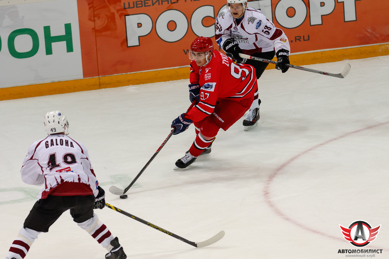 24.08.2015 Кубок мира: Авто - ХК Рига
