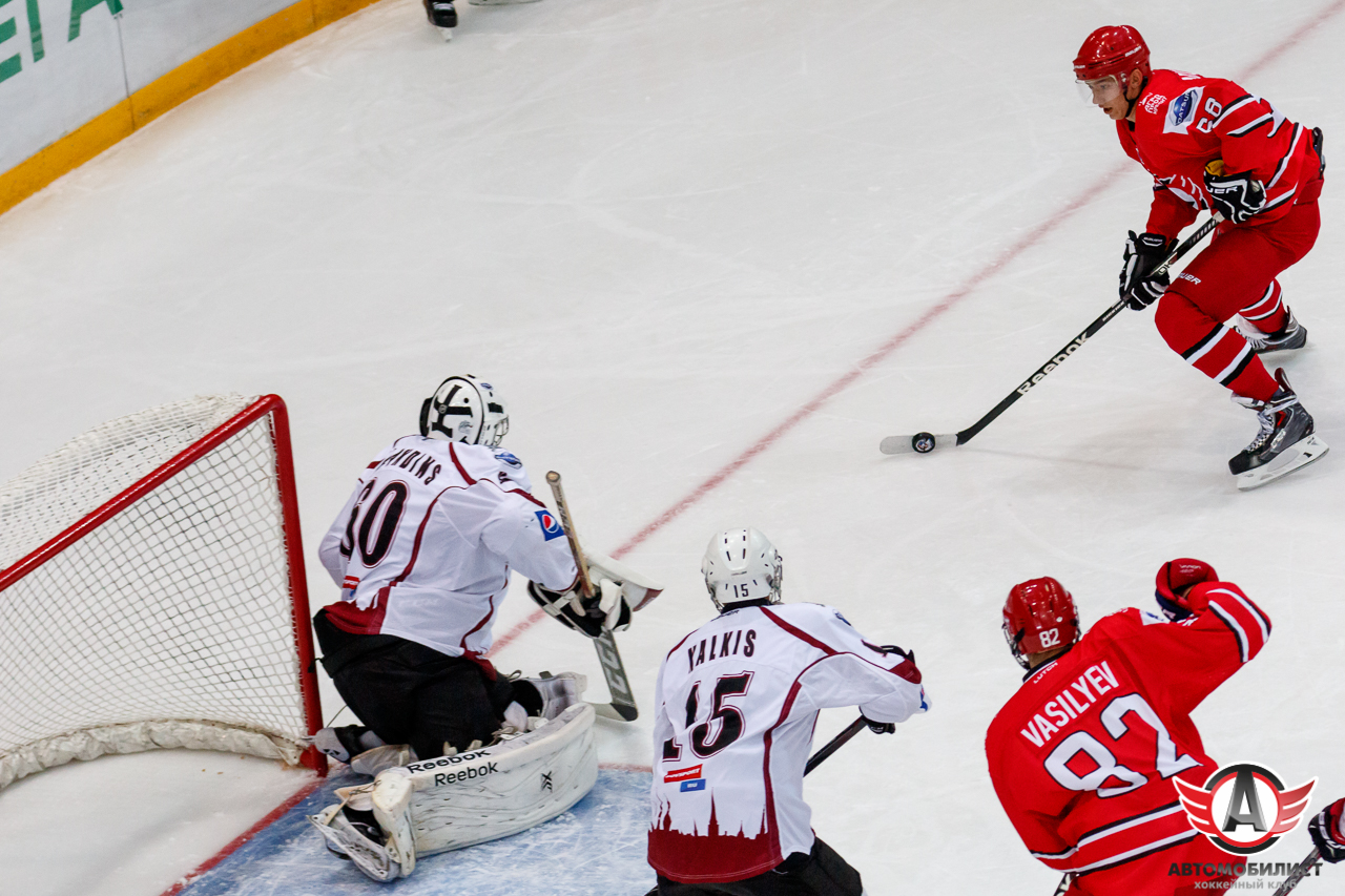 24.08.2015 Кубок мира: Авто - ХК Рига
