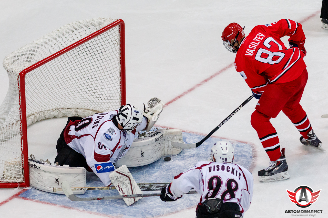 24.08.2015 Кубок мира: Авто - ХК Рига
