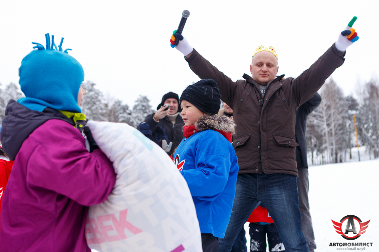 23.12.2015 Новогодний праздник ДЮСШ 2009/10