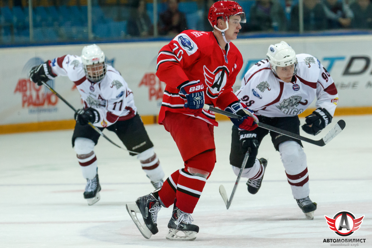 24.08.2015 Кубок мира: Авто - ХК Рига