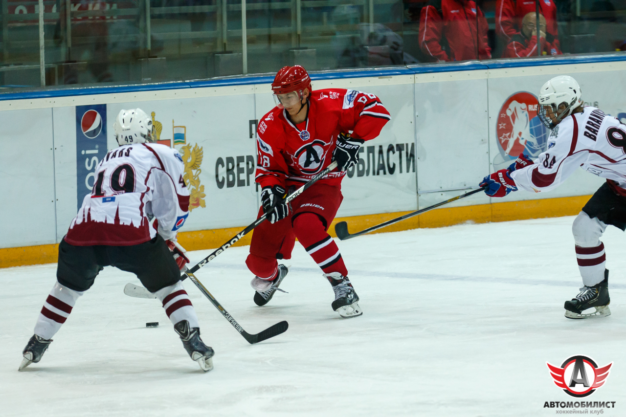 24.08.2015 Кубок мира: Авто - ХК Рига