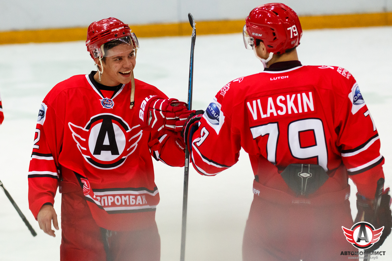 24.08.2015 Кубок мира: Авто - ХК Рига