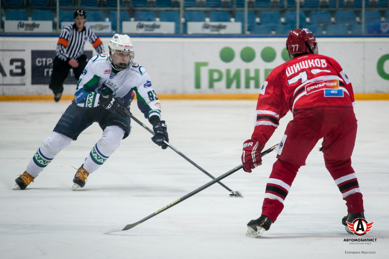 02.03.2015 Авто - Мамонты Югры, 3:0