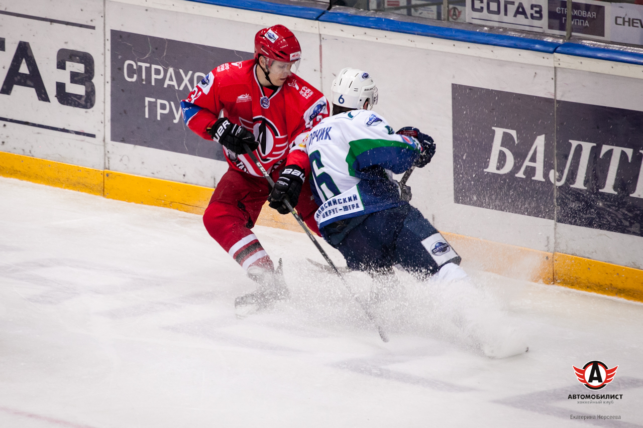 02.03.2015 Авто - Мамонты Югры, 3:0