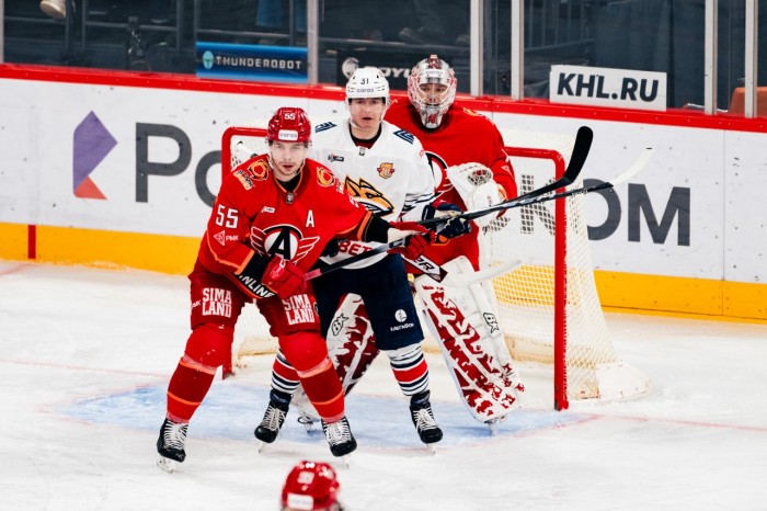 Удаление защитника «Автомобилиста» Кирилла Воробьёва за удар локтем отменено