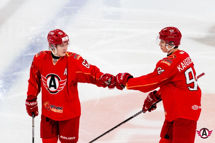 Приглашаем на матч «Авто» - «Красная Армия»!