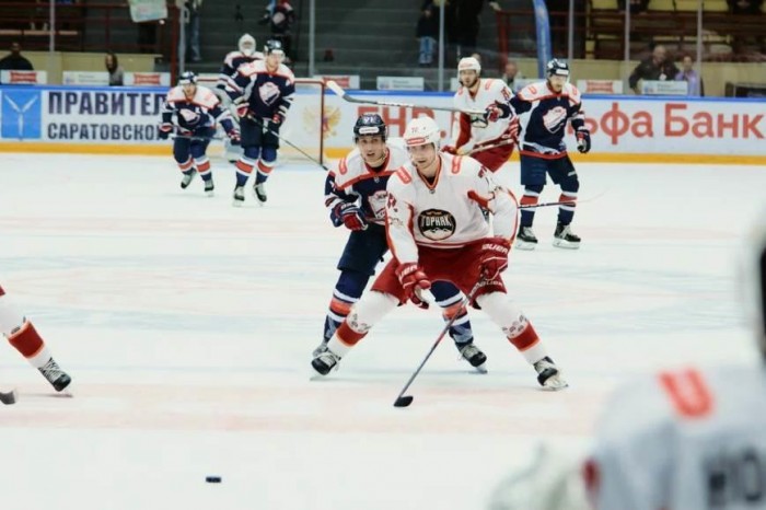 Хоккеисты «Горняка-УГМК» разгромили «Кристалл» в гостях!