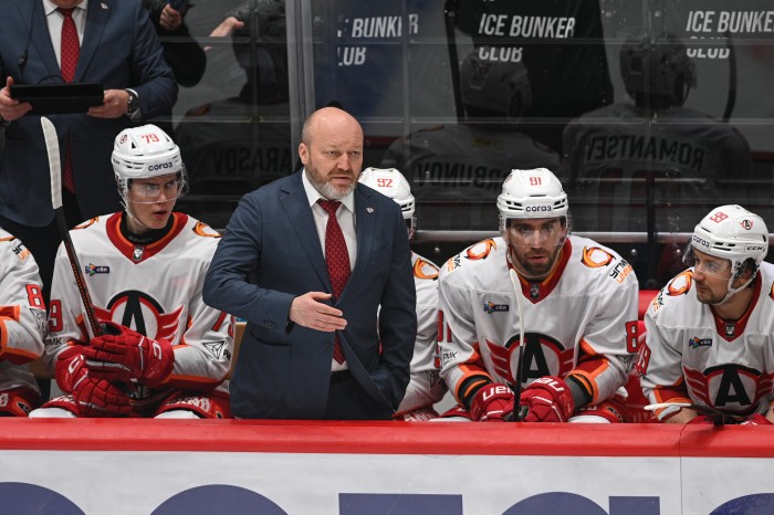 Николай Заварухин: «Добавили в третьем периоде, здорово, что потерпели и сравняли счёт»