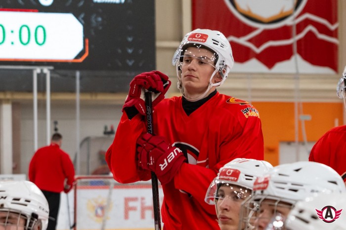 Приглашаем СМИ на открытую тренировку МХК «Авто»!