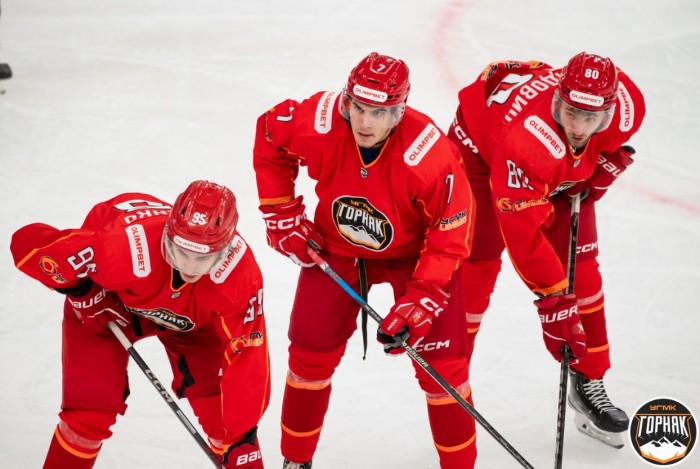 «Горняк-УГМК» начинает выездную серию