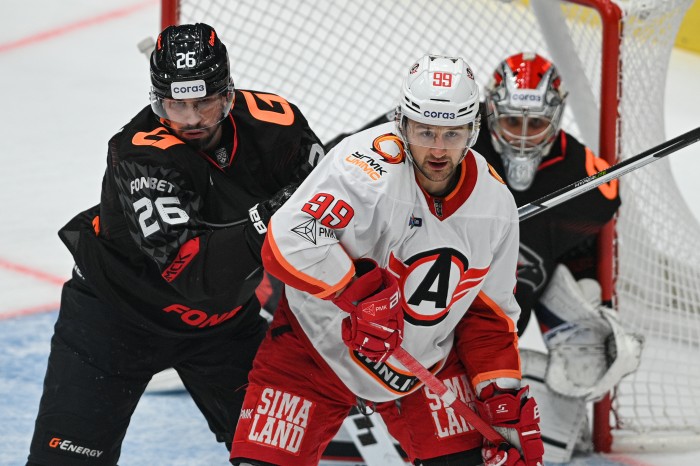 «Автомобилист» набрал одно очко в Омске