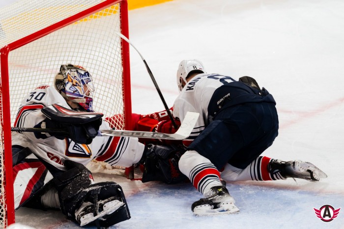 «Это ошибка арбитра, который не увидел это и не свистнул». Главный арбитр КХЛ – о скандальном голевом эпизоде в матче «Автомобилист» - «Металлург»