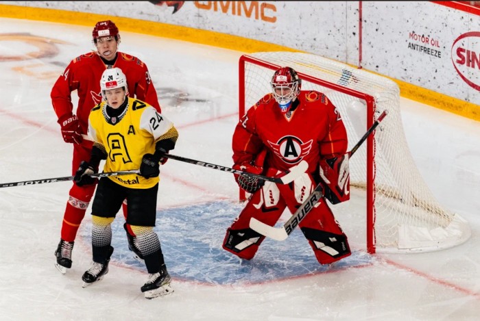 Хоккеисты «Авто» выиграли шестой матч подряд!