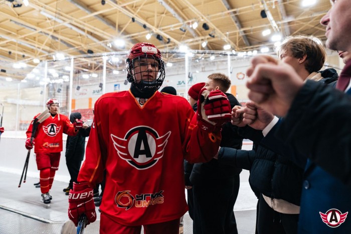 Приглашаем на матч «Авто» - «Динамо-Шинник»!