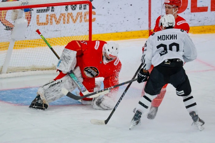 Фарм-клуб завершил домашнюю серию встречей с «Челметом»