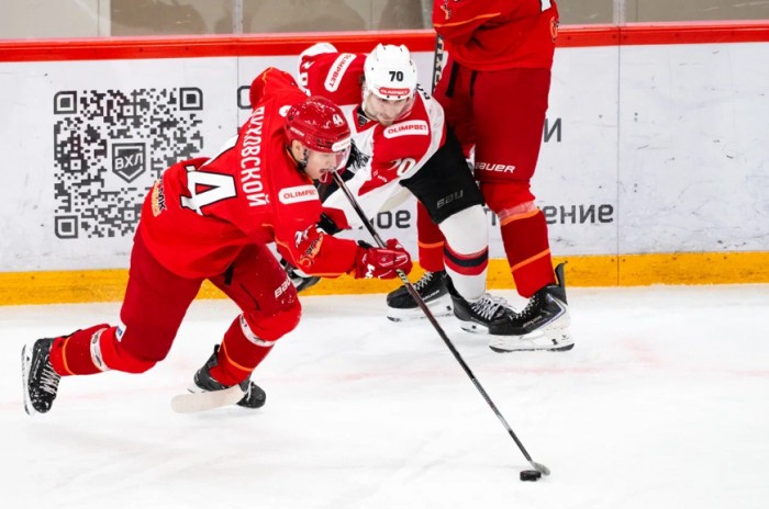 Фарм-клуб уступил «Нефтянику»