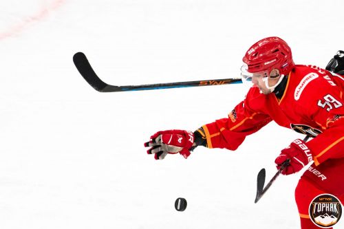 05.10.2025. &laquo;Горняк-УГМК&raquo; - &laquo;Нефтяник&raquo;